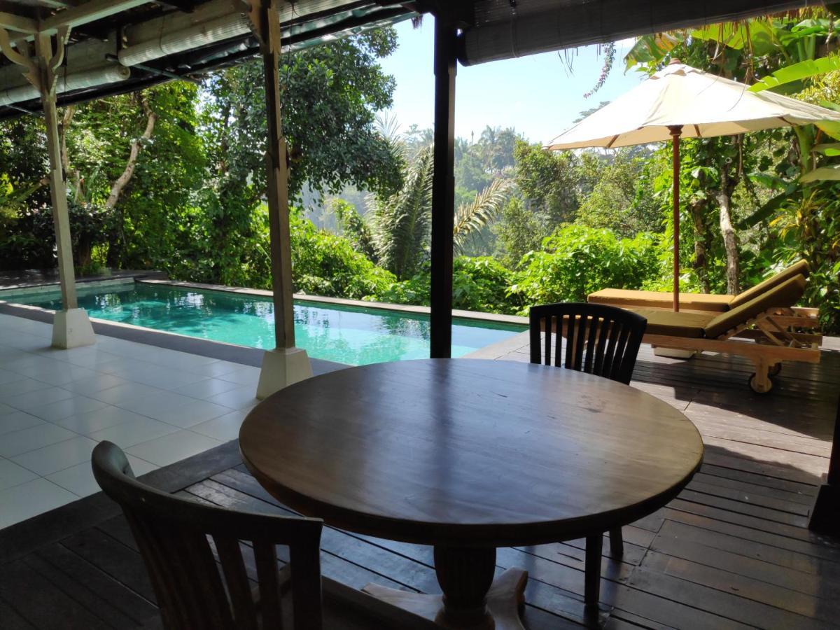 Damai Shanti Villa *