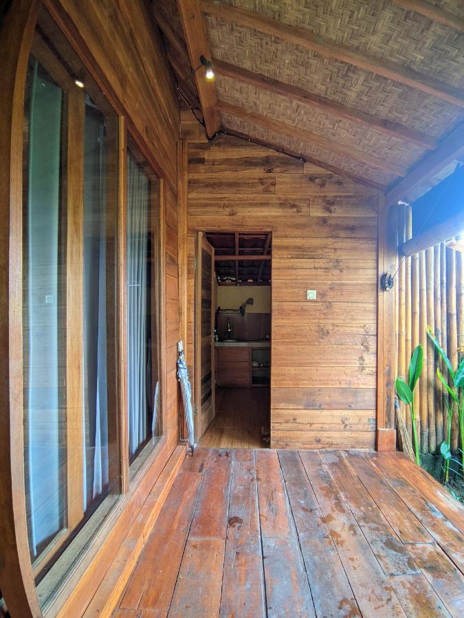 Vinarya Villa *