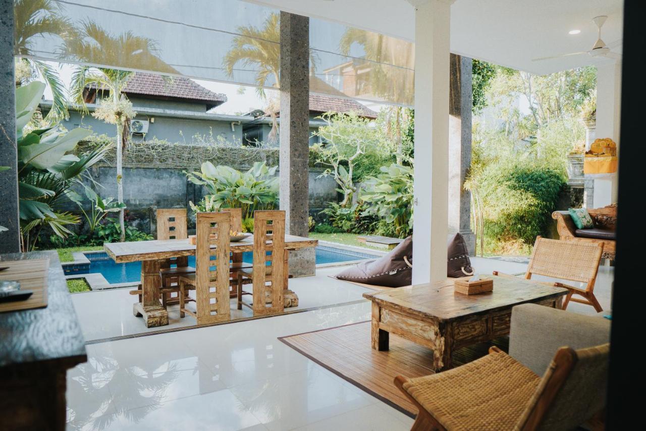 Gading 2 Villa *