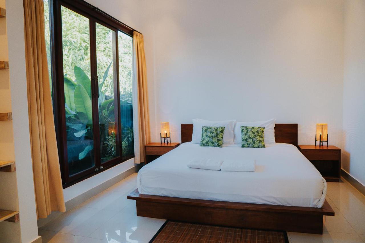 Gading 2 Villa