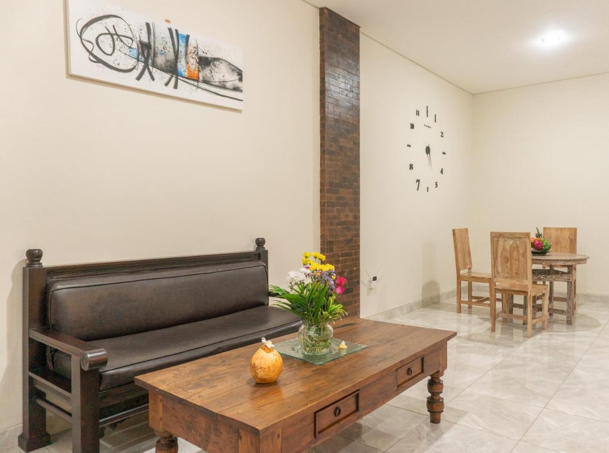 Townhouse, Pool & Kitchen, Ubud, Cucus Mondok Aparthotel *