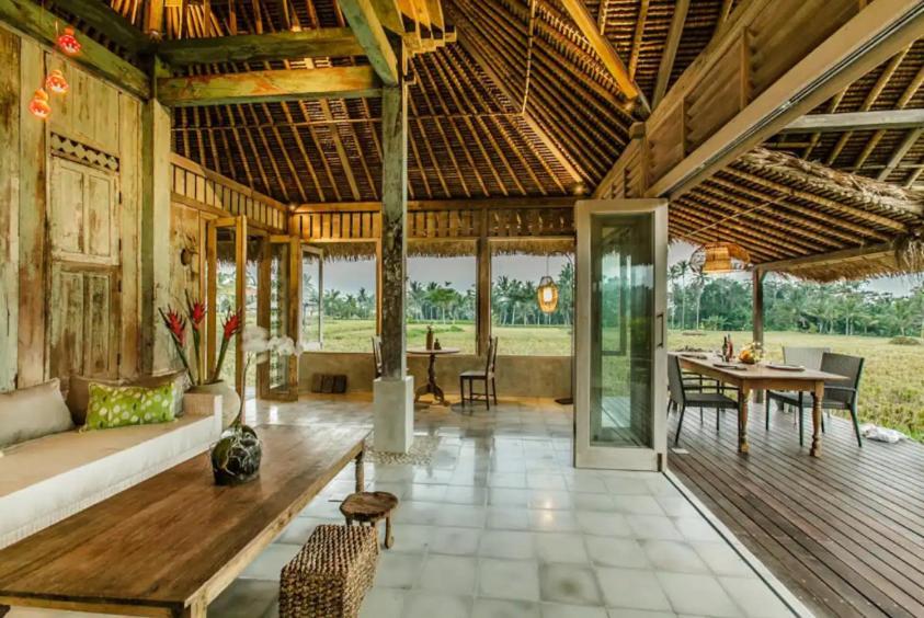 Villa Bennu House *