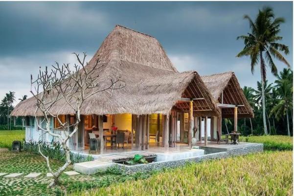 Villa Bennu House