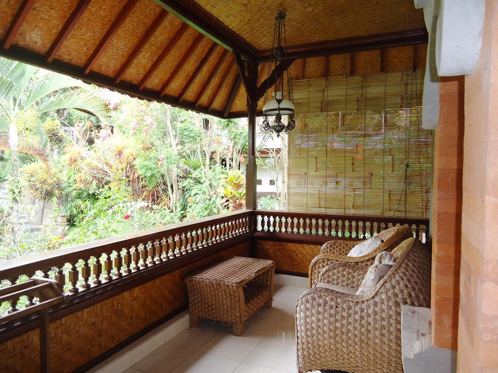 Gusti's Garden Guest house 4*
