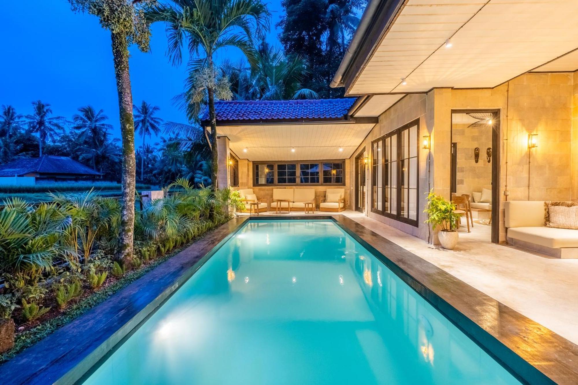 Villa Rumah By Evdekimi