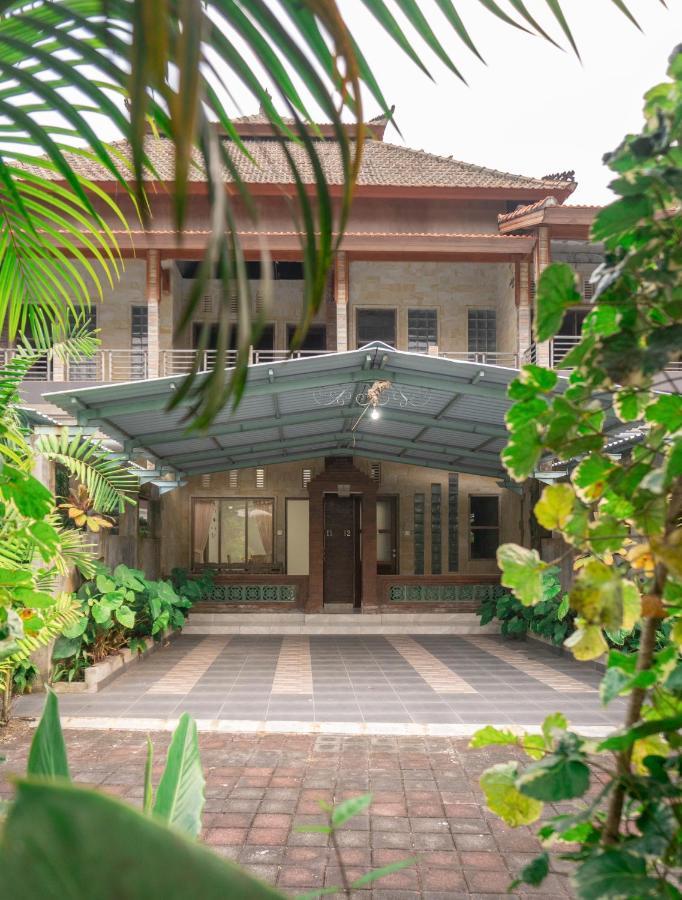 Aparthotel Townhouse, Pool & Kitchen, Ubud, Cucus Mondok *