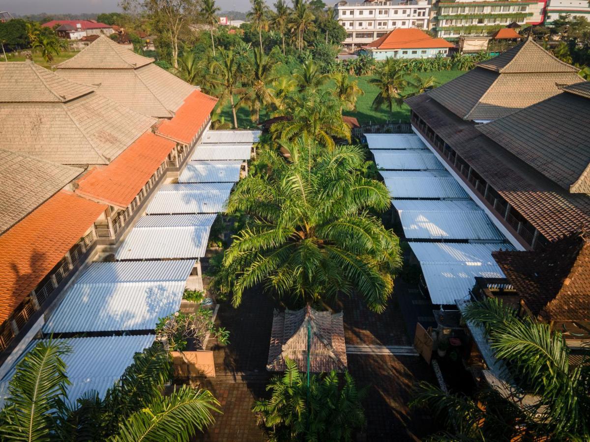 Townhouse, Pool & Kitchen, Ubud, Cucus Mondok Ubud