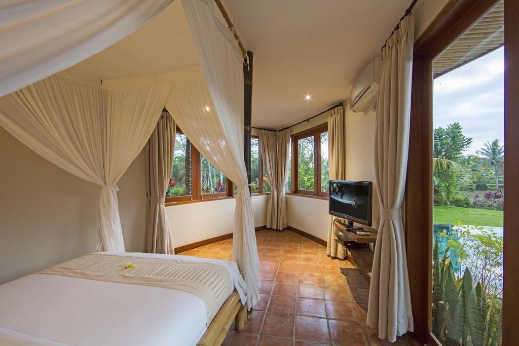 Omah Padi Villa *