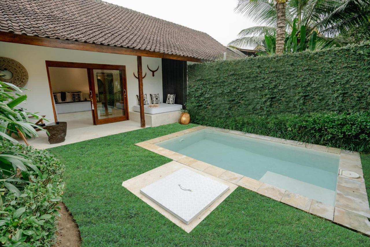 Villa The *