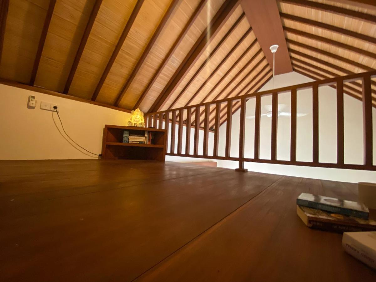 Villa Tm - Ananda Vihar Nr 4 *