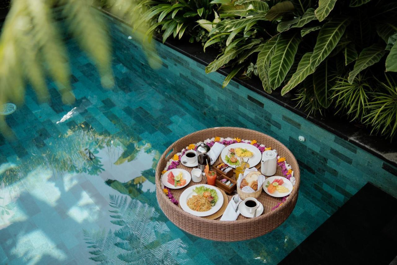 Villa Roshan *