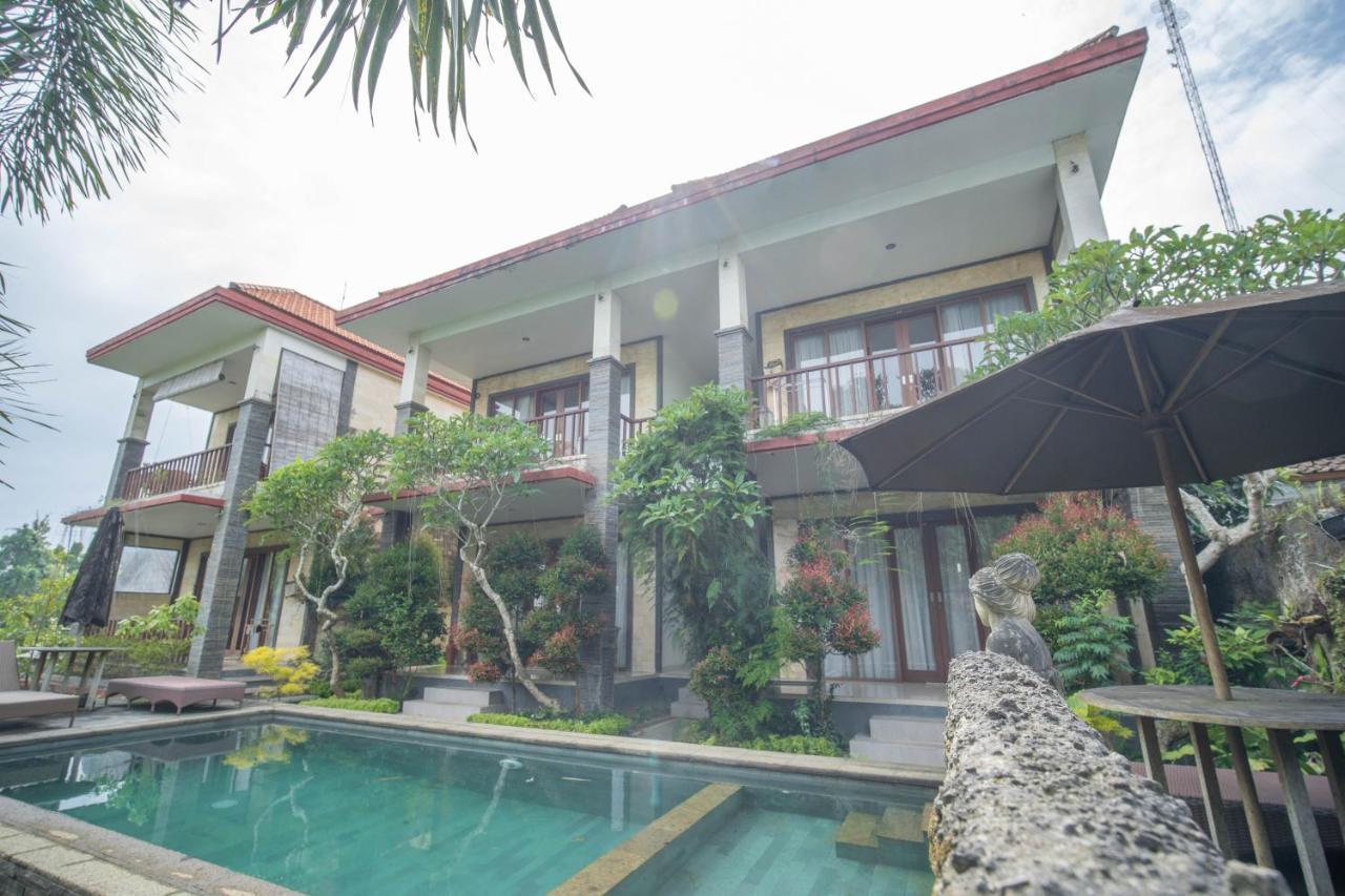 Bed & Breakfast Adipana Bungalow-balinese *