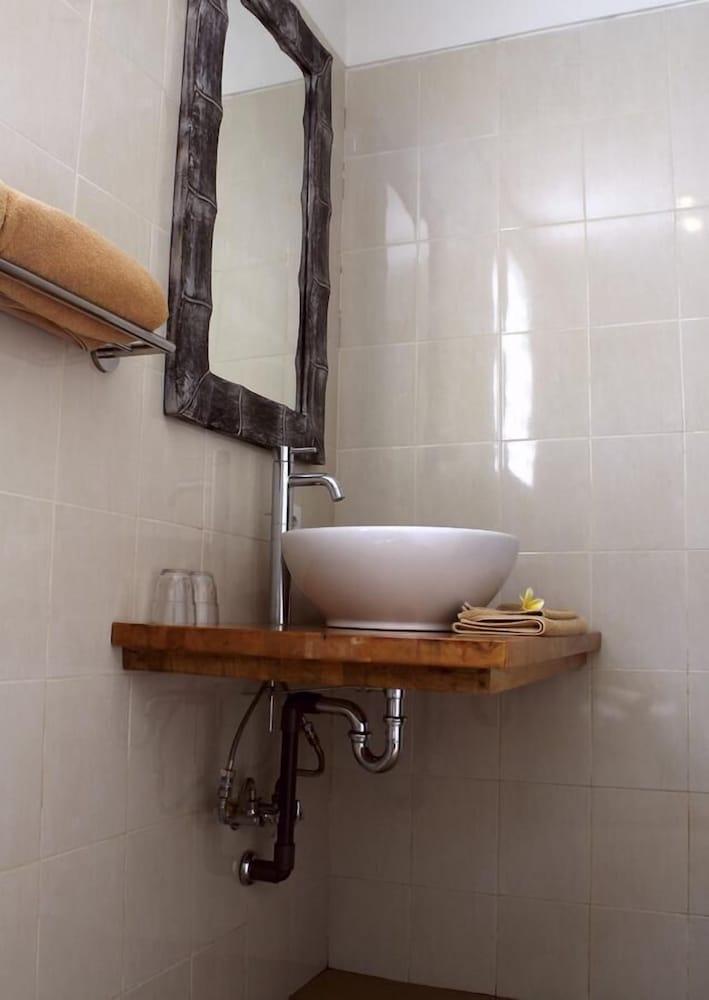 Long Lane Bali Villa Homestay