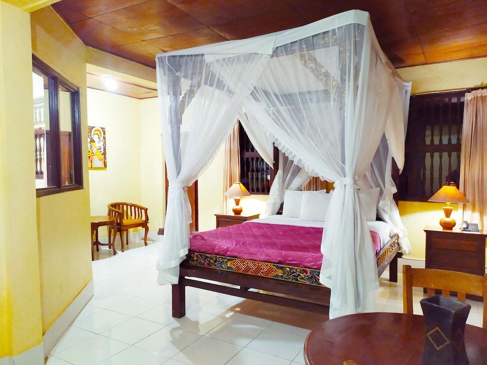 Pande Permai 3*