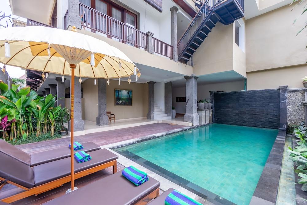 Villa Sonia Bisma 3*