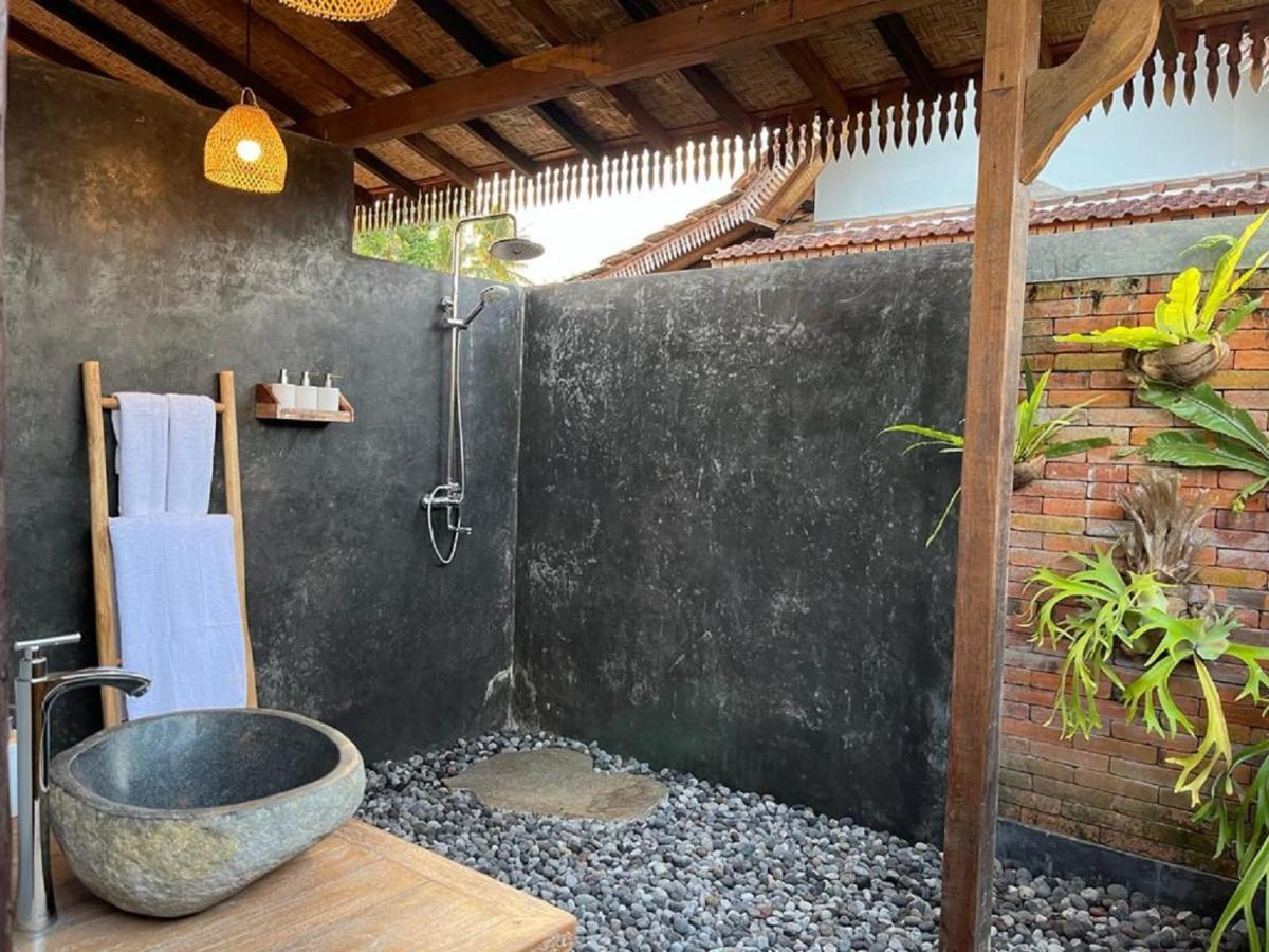 Villa Eka Wood *