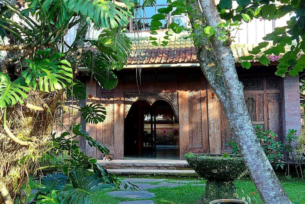 Rumah percutian Wooden House Peliatan *