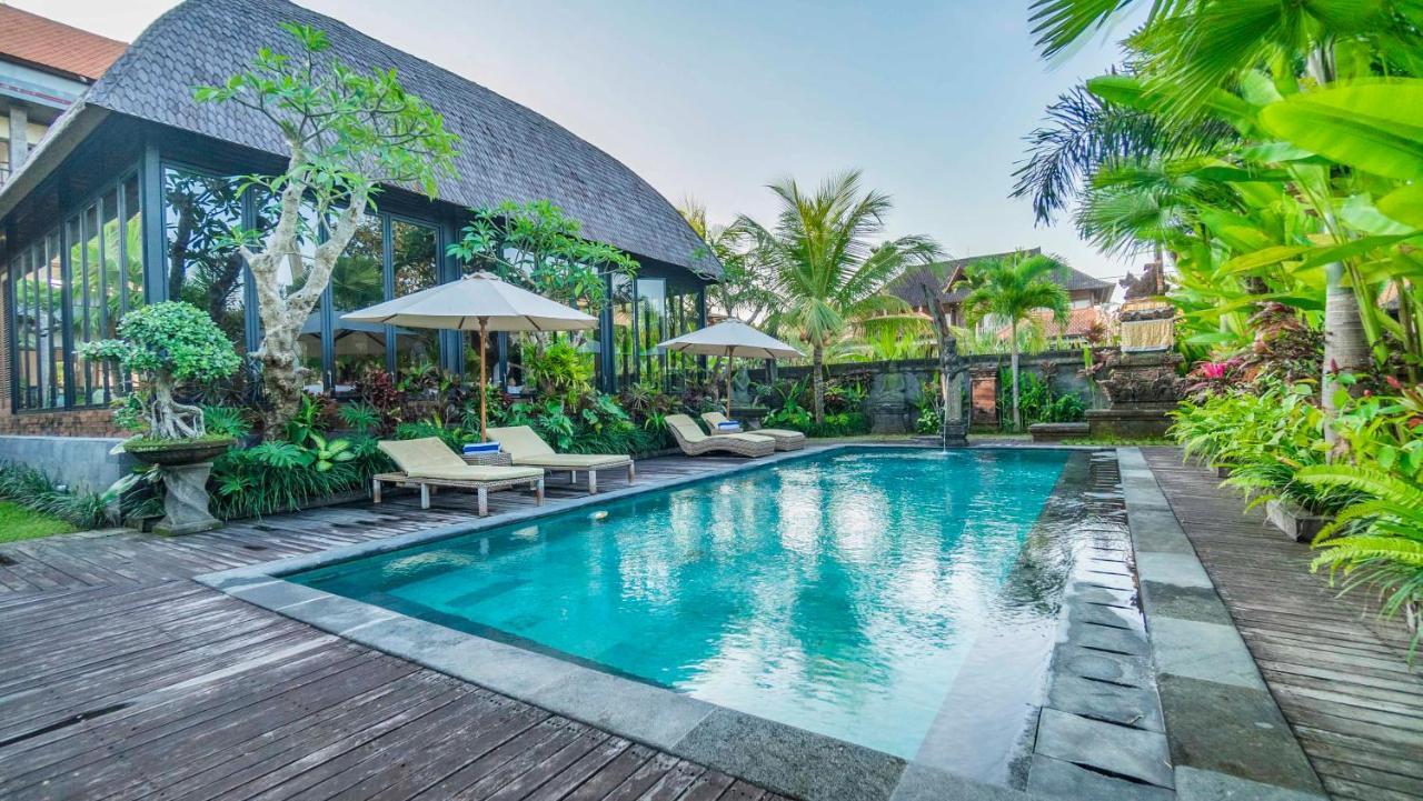 Gayatri Retreat 4*