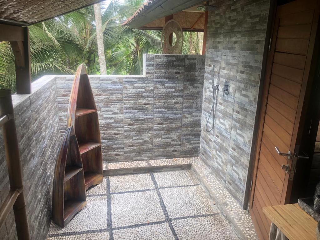 Villa House, Quiet Place Overlooking Rice Fields Ubud (Bali)