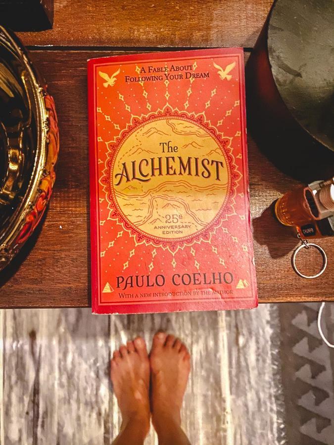 1111 Alchemy Space Bed & Breakfast *
