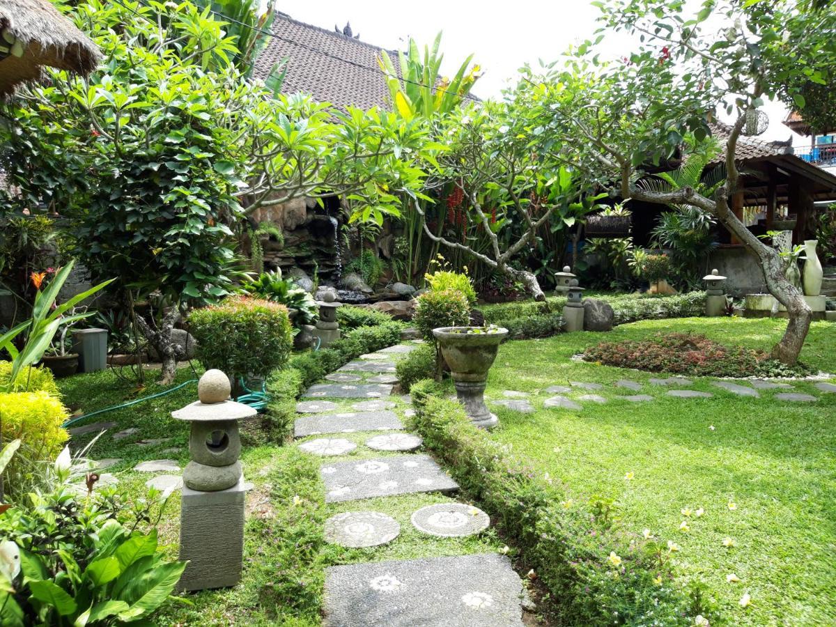 Wisma tamu Liyer Spirit House