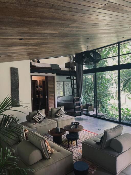 Zen River House, Secluded Tranquil Retreat In Nature *