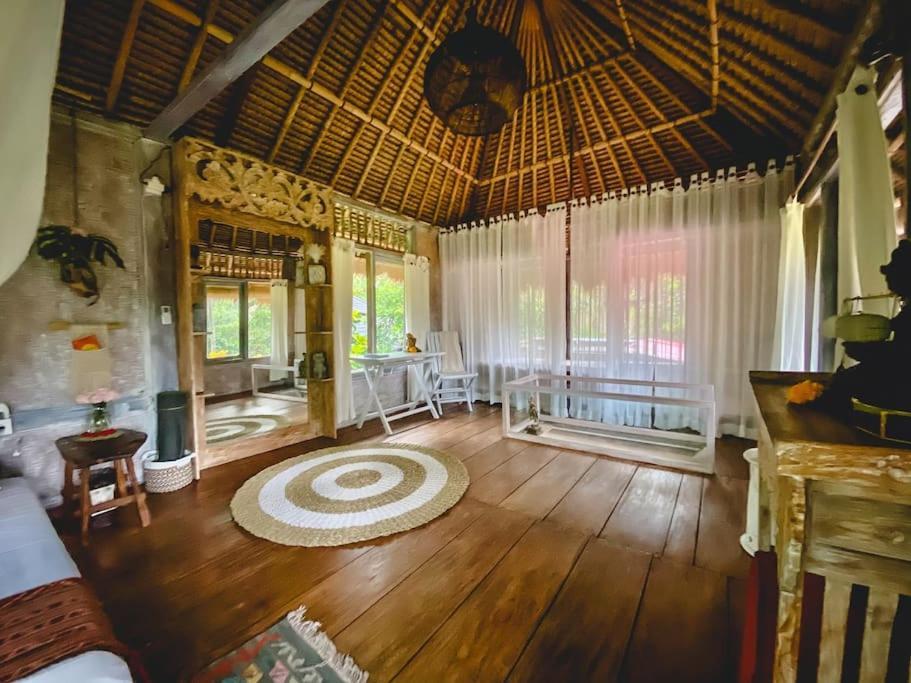 Apartment Create @1111 Barong - One Bedroom Inspiring Space