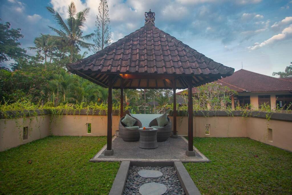 Huge W/ Pool And Spectacular Rooftop Patio! * Ubud (Bali)