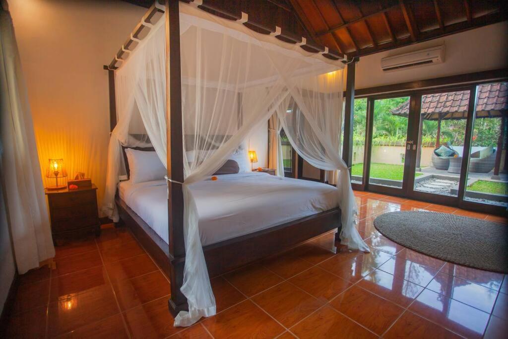 Huge W/ Pool And Spectacular Rooftop Patio! Villa