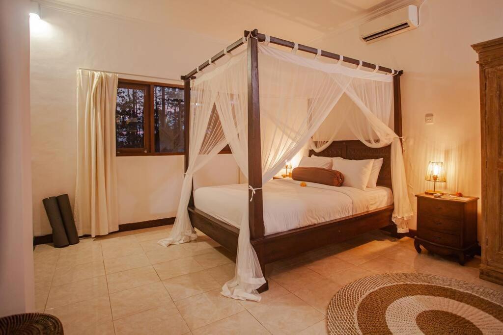 Huge W/ Pool And Spectacular Rooftop Patio! * Ubud (Bali)