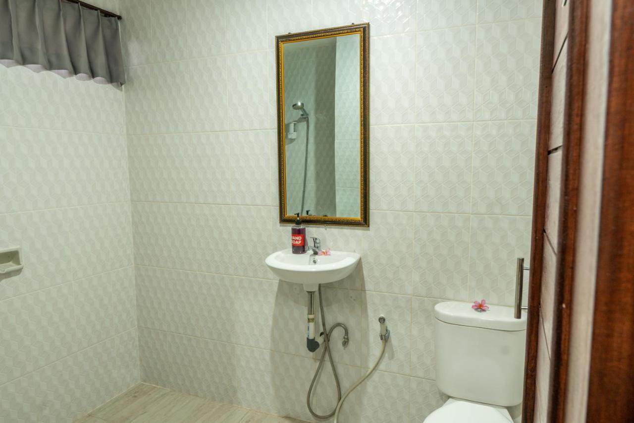 Maharani Hostel *
