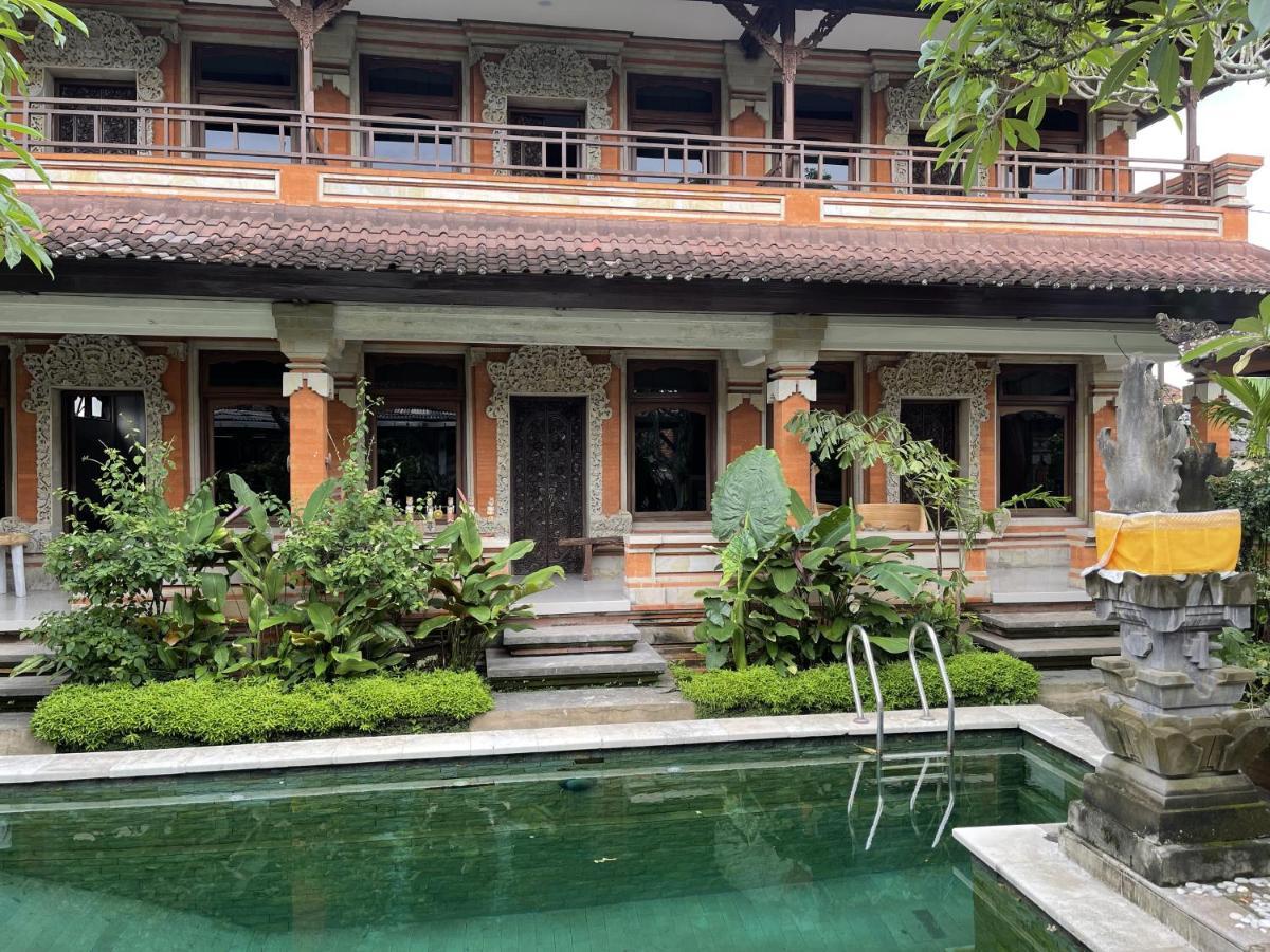 Hotel Chakra Living *