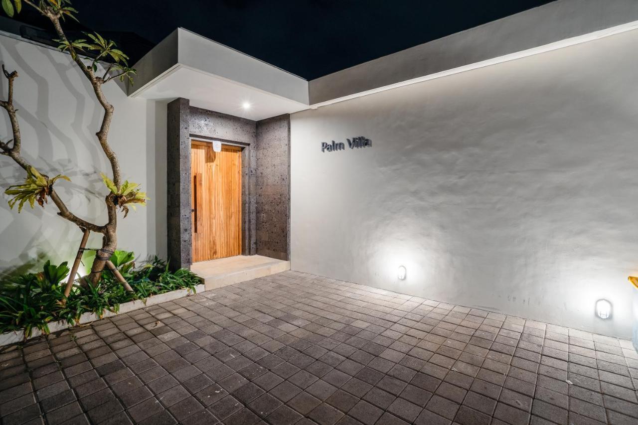 Palm Villa *