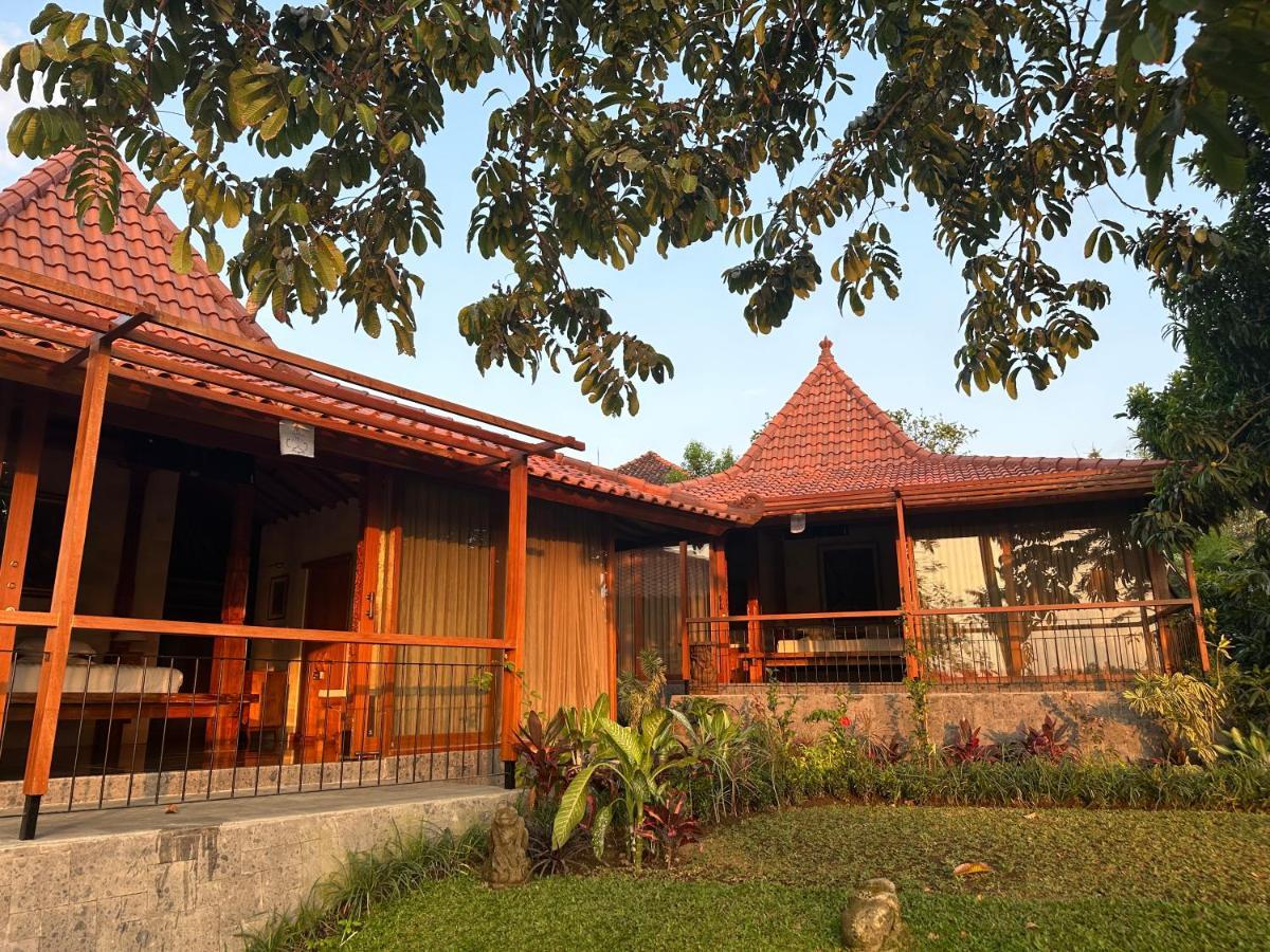 Griya Kcb Hotel