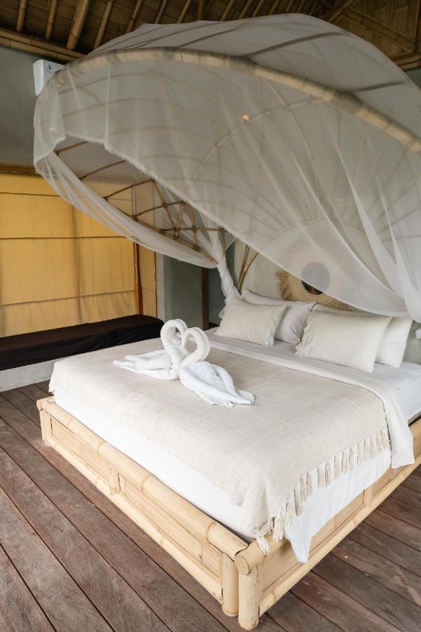 Private Bamboo Style Villa Ubud