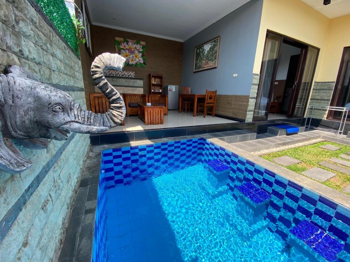 Khirana Villa *