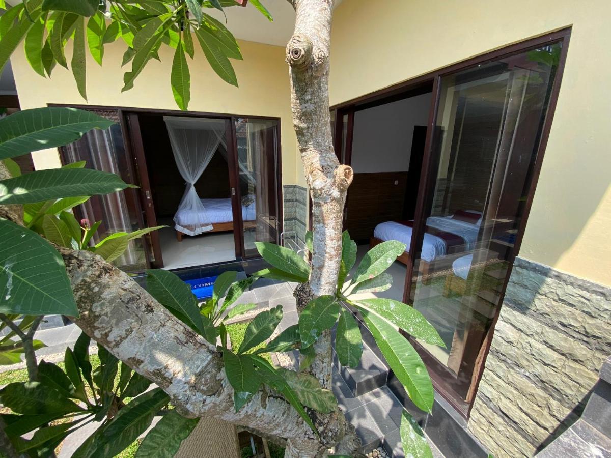 Villa Khirana *