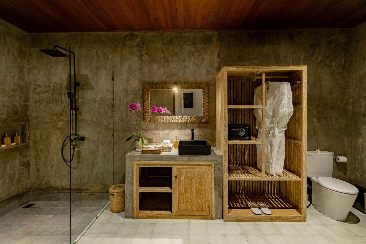 Suarga Loka Villa *
