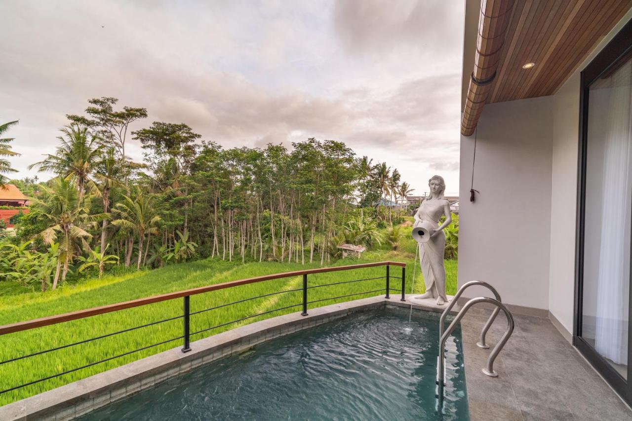 D'macho Villa *