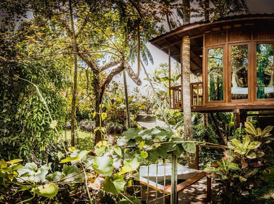 Treehouse With Private Pool Near Yogabarn - In Center Ubud (Bali)