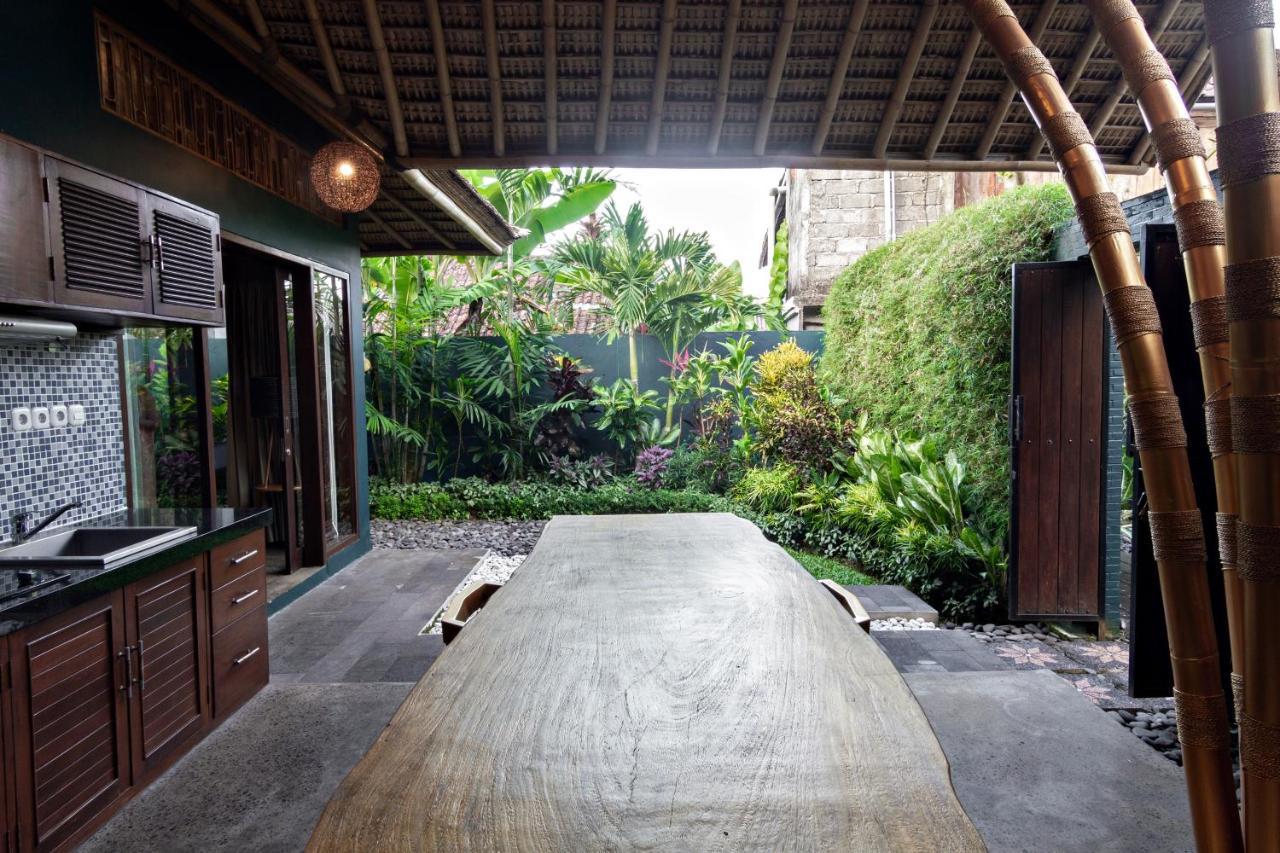 Bed & Breakfast Joyously Raw - Free Upgrade Subject To Availability