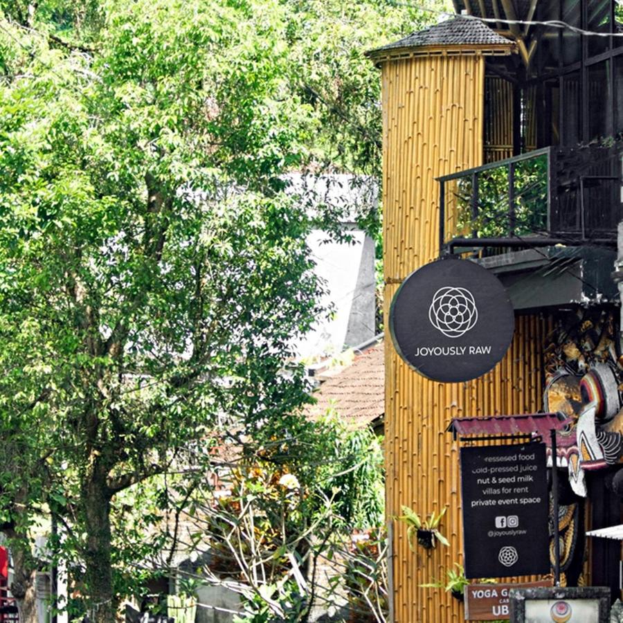 Joyously Raw - Free Upgrade Subject To Availability Bed & Breakfast