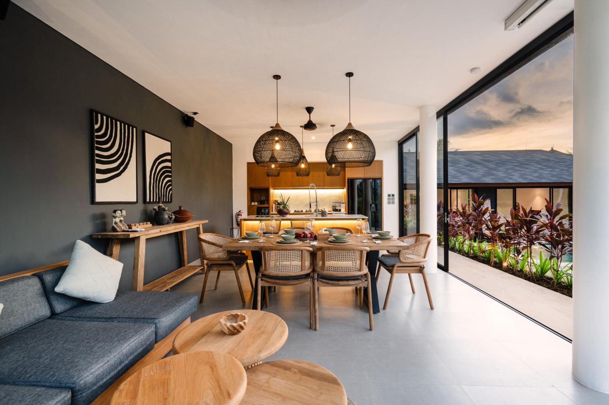 Villa Palm Angels By Balisuperhost