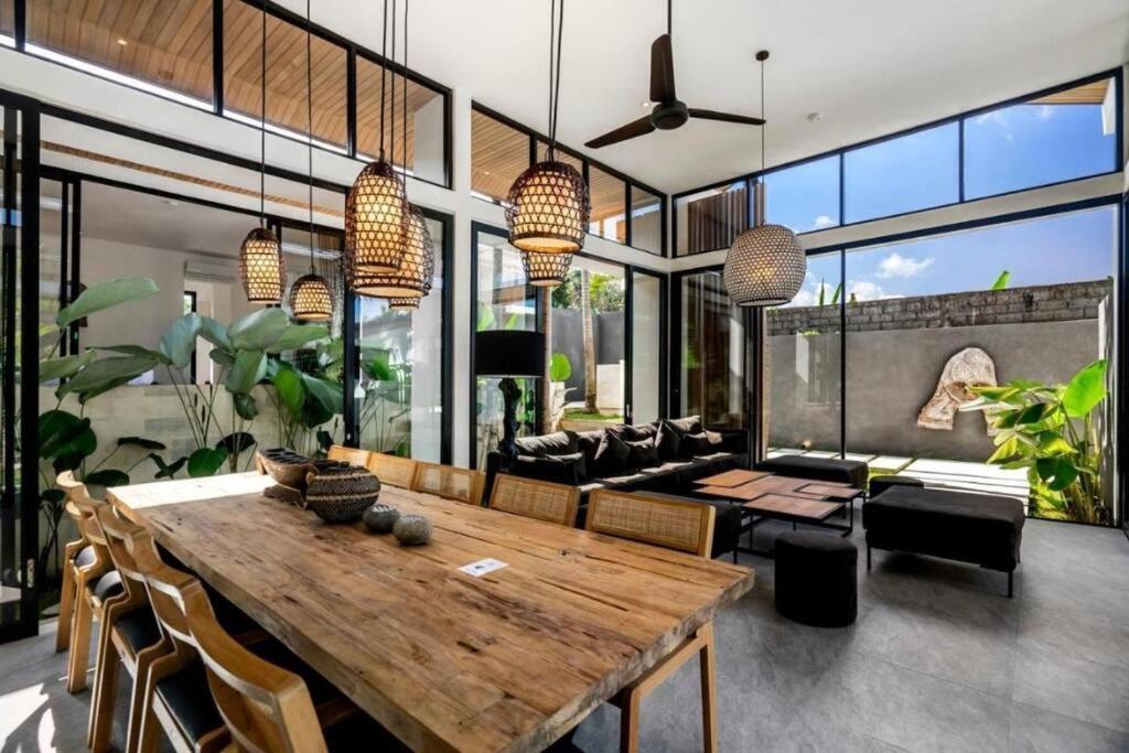 Sudakarra Balinese 5br Jungle View Cyn Villa