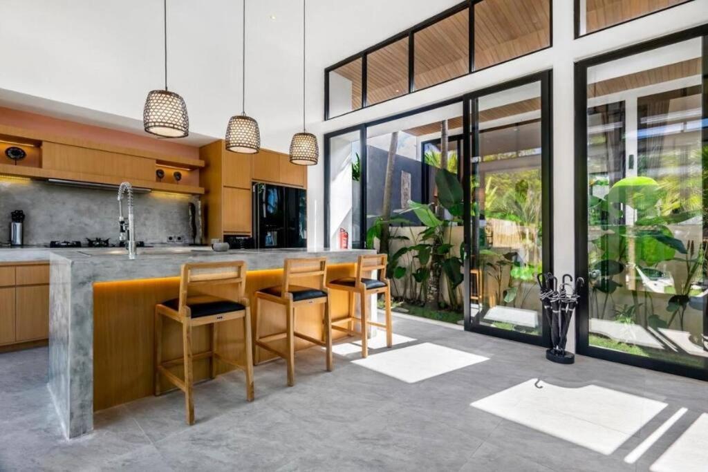 Villa Sudakarra Balinese 5br Jungle View Cyn *