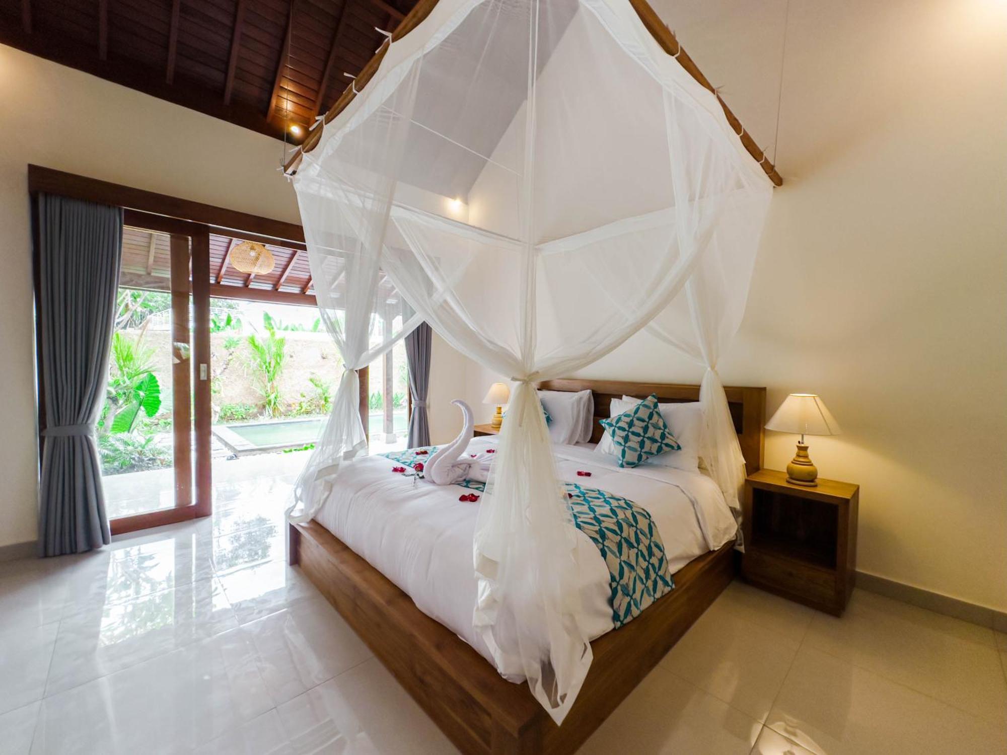 Villa Tutik Private House By Supala