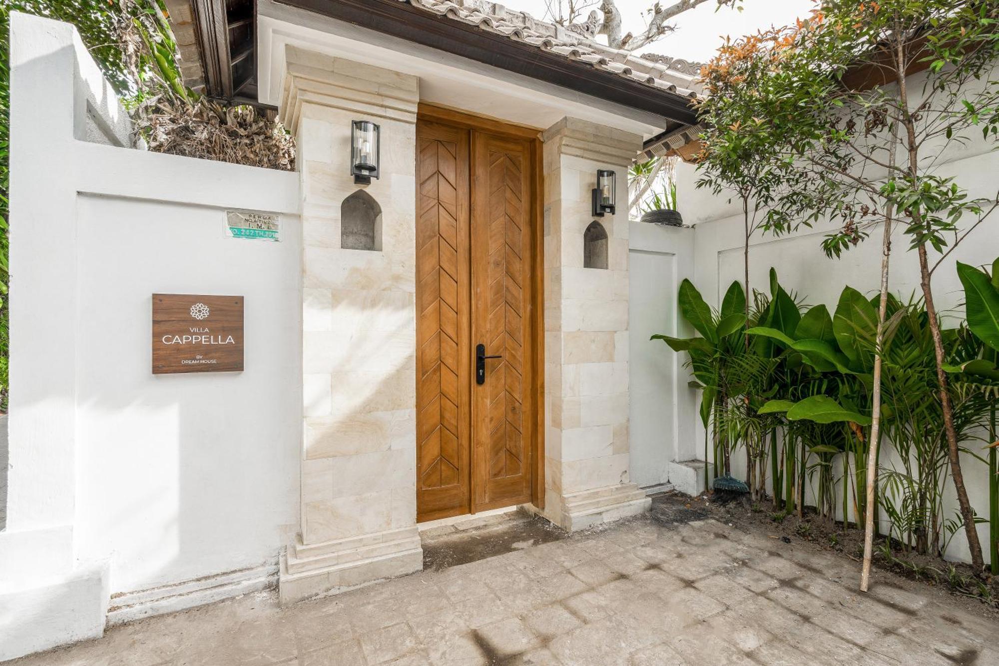 Villa Capella By Dh