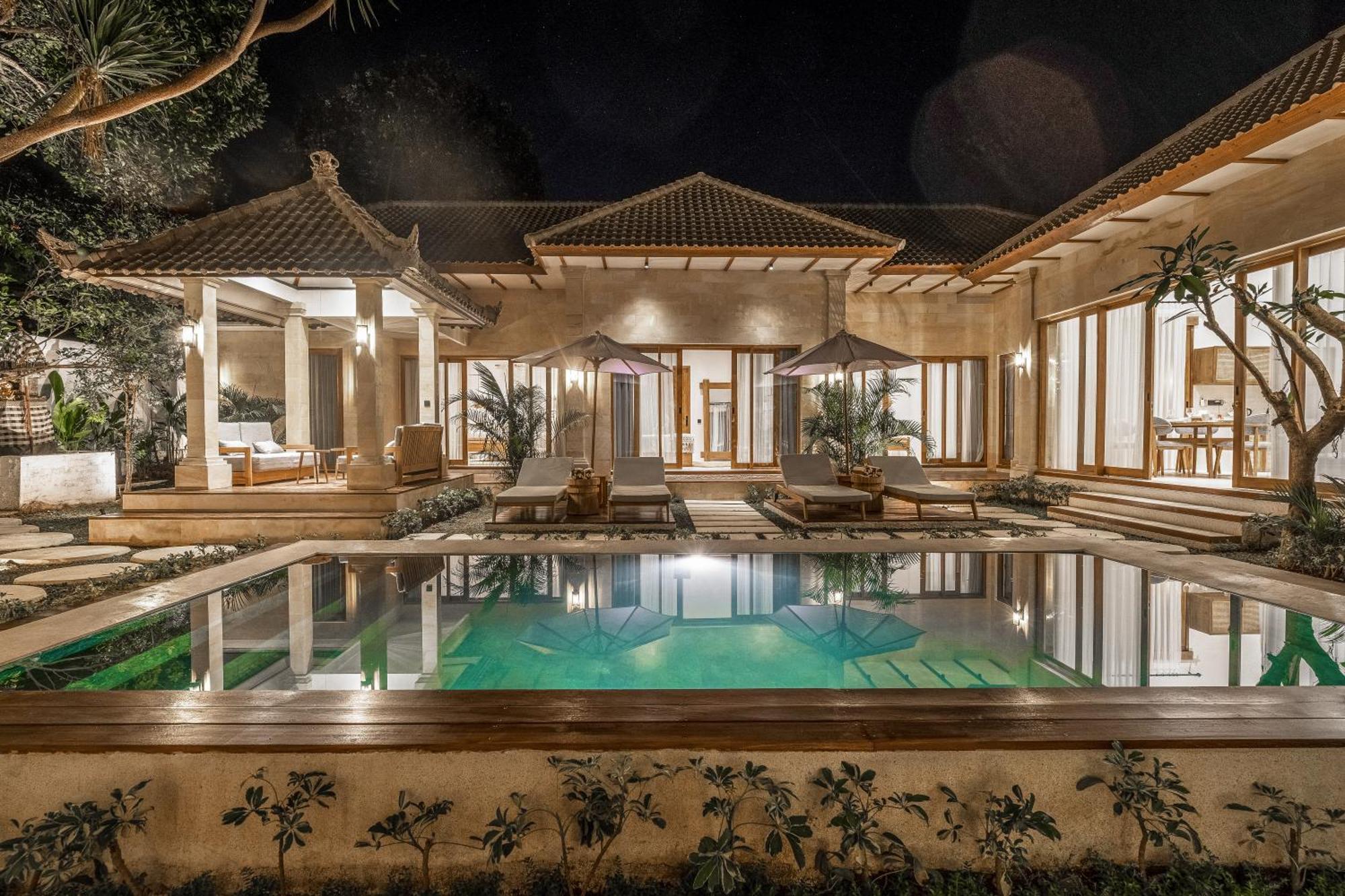 Villa Capella By Dh *