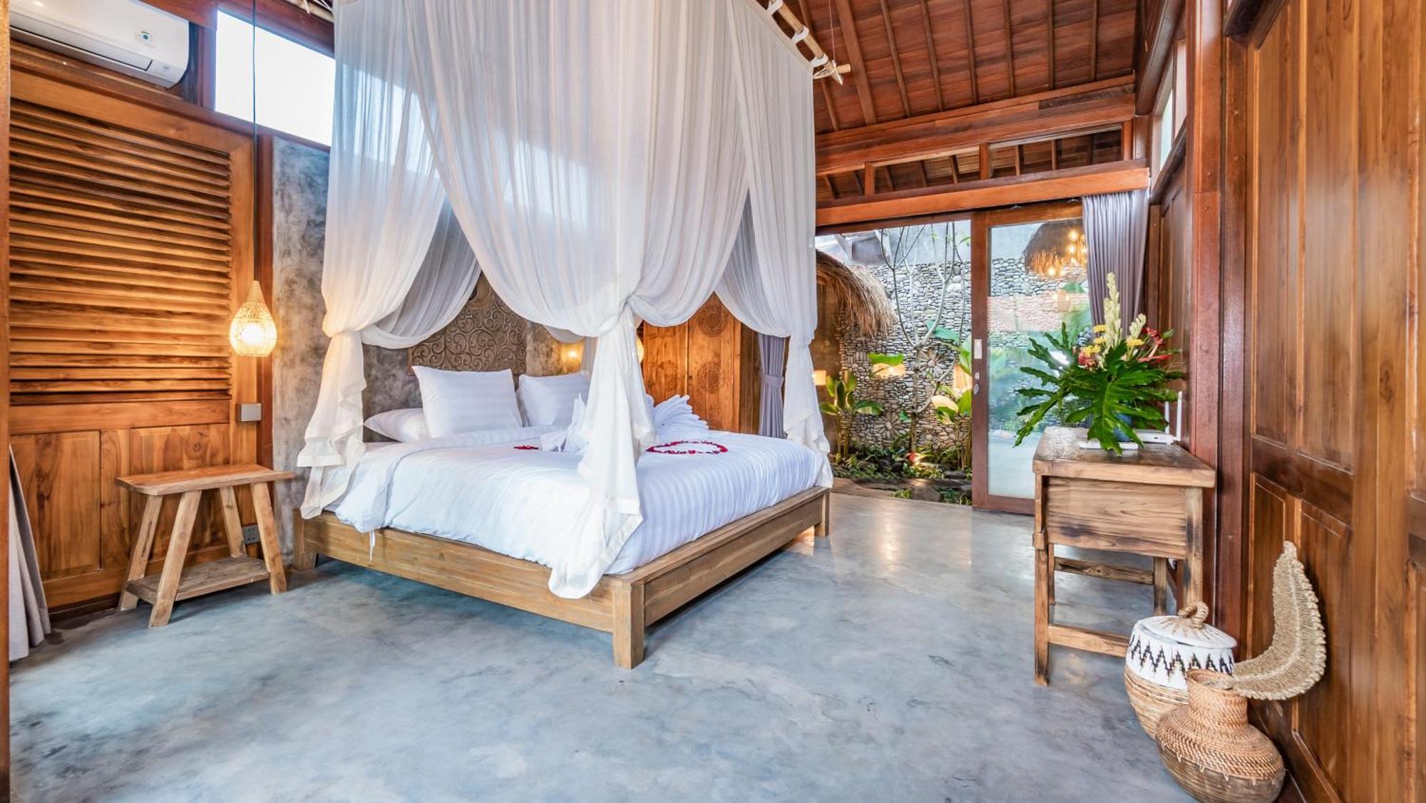 Ganesh Guest house *