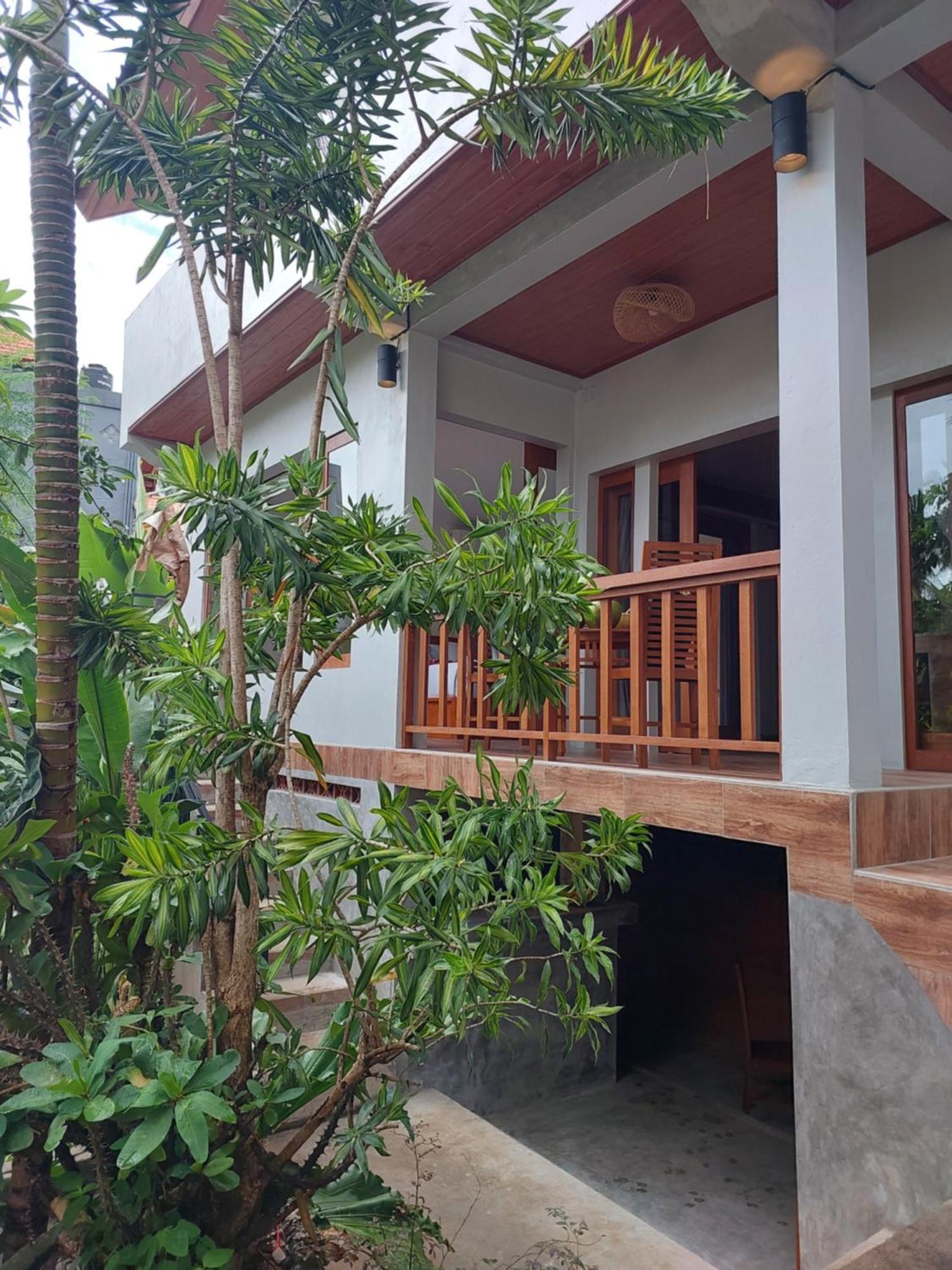 Prema Shiva And By Eps Guest house 3*